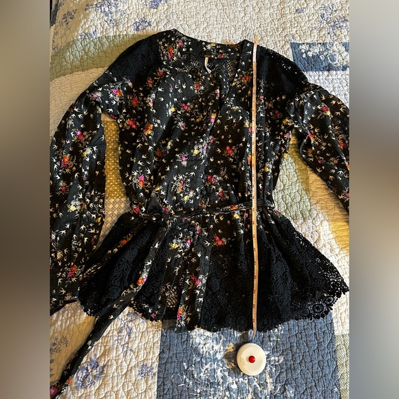 Antropologie Free People One Last Dance Printed
Bed Jacket Women's Size M - Picture 10 of 11